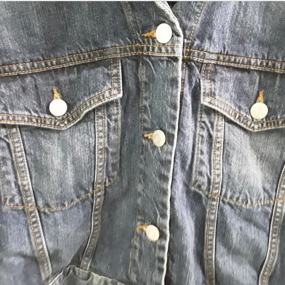 Gap Denim Patchwork Logo Crop Trucker Jacket - Picture 4 of 8